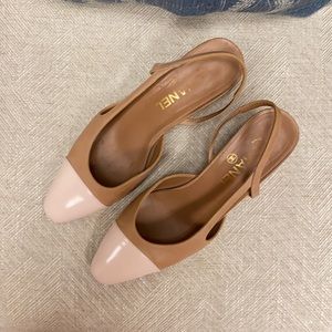 Chanel nude pink sling backs size 39C